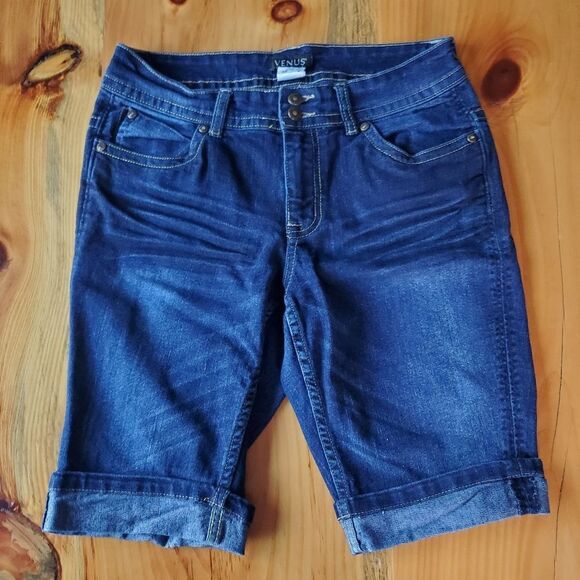 VENUS Denim Bermuda Shorts Women's Size 6 - Picture 2 of 4